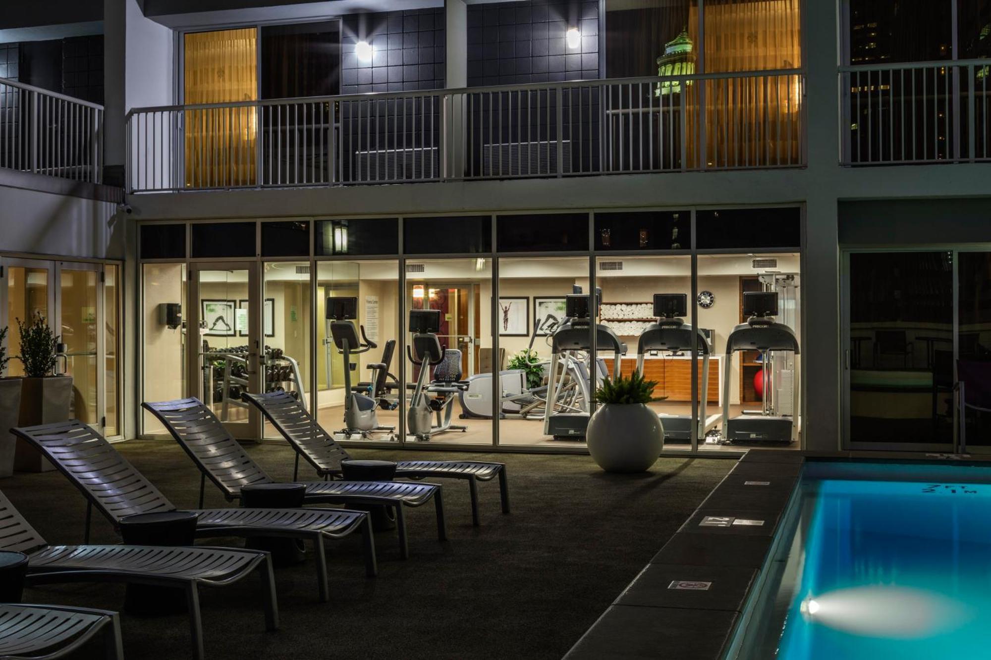 Holiday Inn New Orleans-Downtown Superdome By Ihg Exterior photo